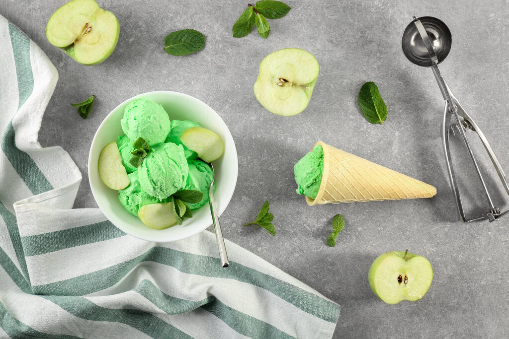 Apple Ice Cream: A Homemade Dessert Delicacy!