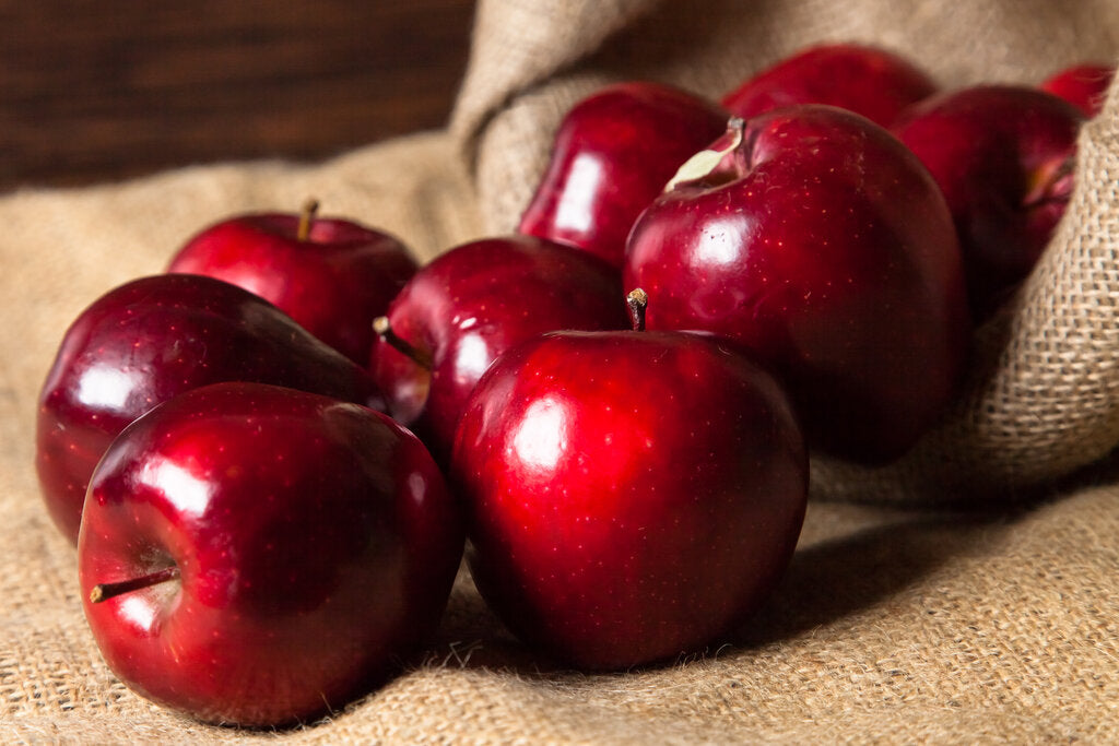 Red vs. Green apple: Which one is healthier?