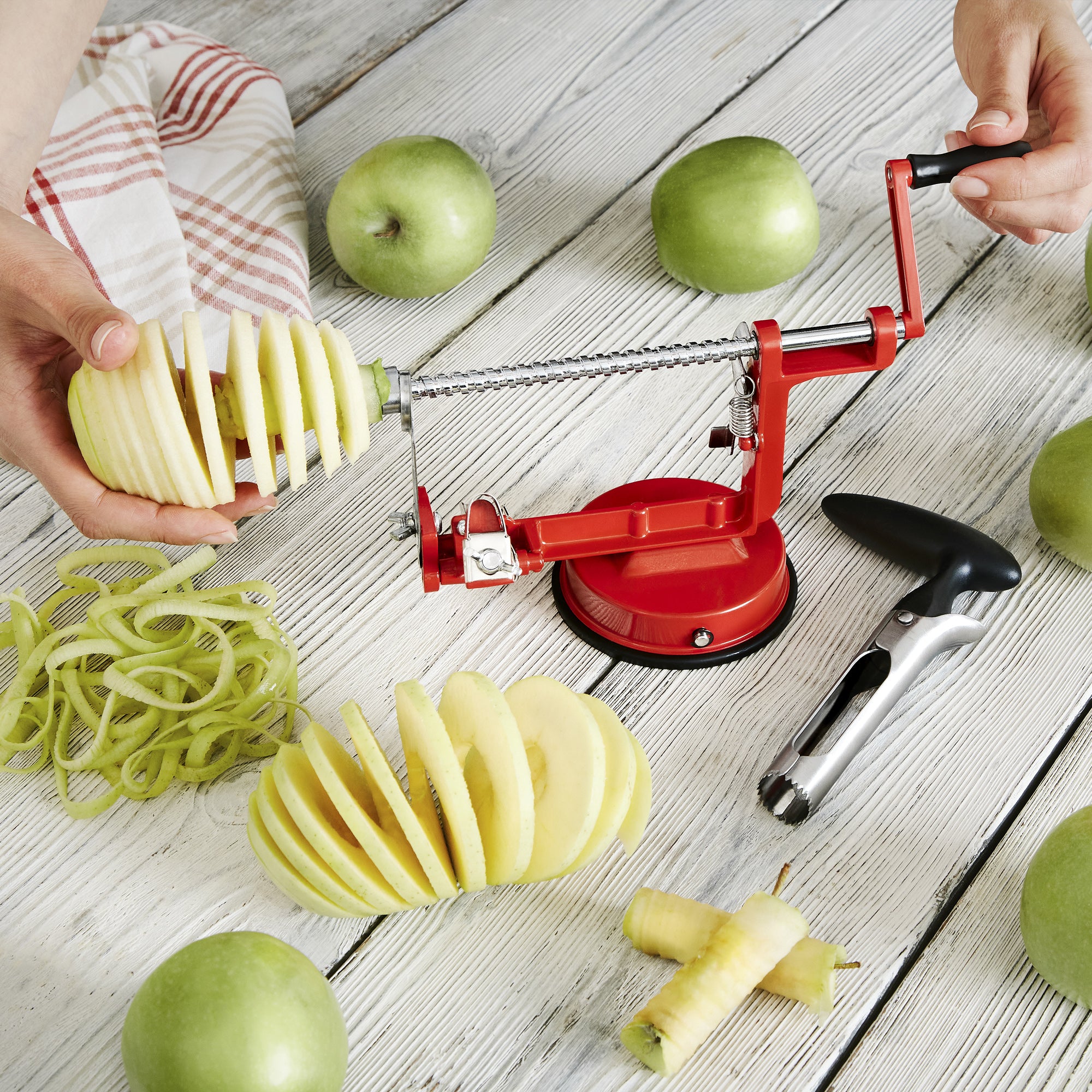 Apple Peeler - Quickly Peel All Your Fruits and Veggies 